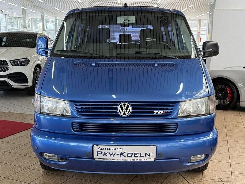 Gebraucht VW Multivan 151 PS (111 kW) 2001 Blau Van