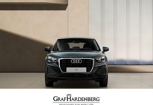 Neu Audi Q2 Comfort 150 PS (110 kW) 2026 Grau SUV