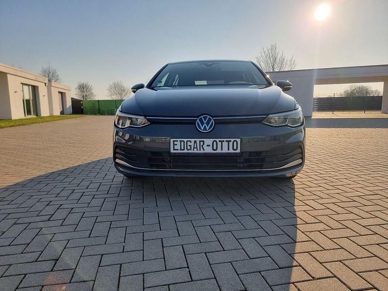 Gebraucht VW Golf VIII Move 150 PS (110 kW) 2023 Deep black Limousine