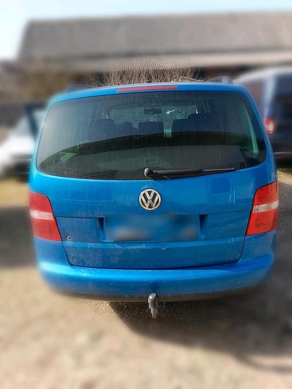 Gebraucht VW Touran 105 PS (77 kW) 2005 Blau Van / Kleinbus