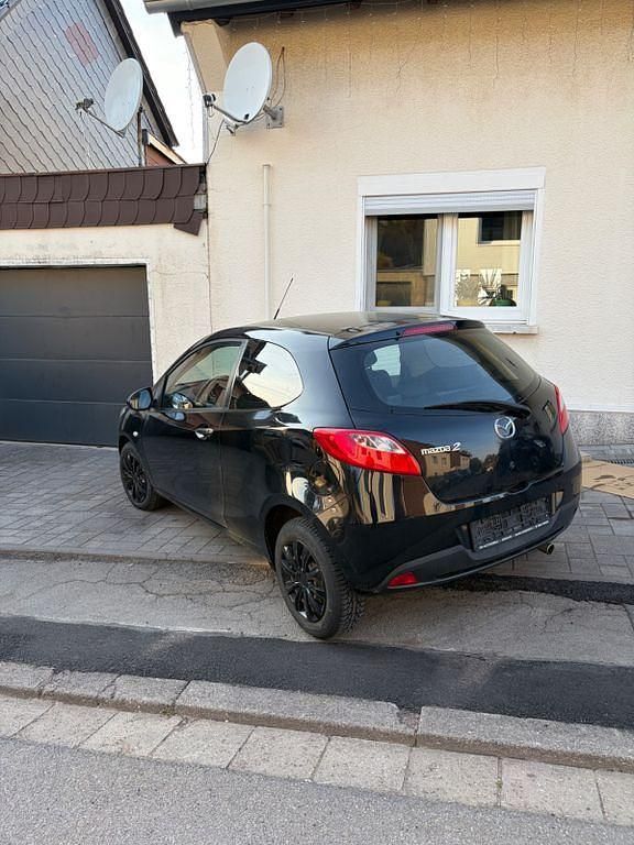 Second-hand Mazda 2 Impuls 75 CP (55 kW) 2008 Negru Hatchback