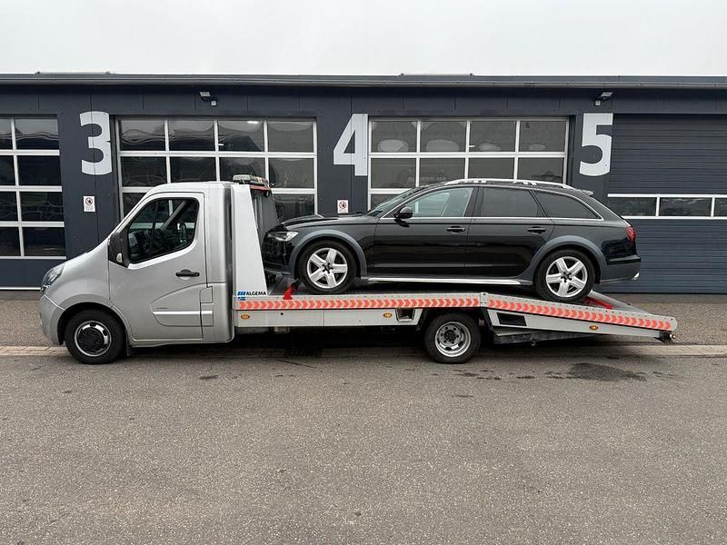 Gebraucht Opel Movano 163 PS (119 kW) 2020 Silber Van