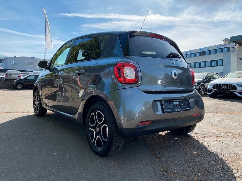 Second-hand Smart ForFour Passion 90 CP (66 kW) 2019 Gri Hatchback