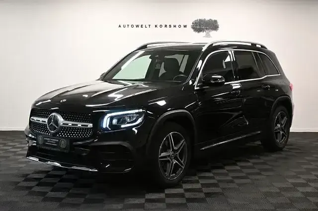 Gebraucht Mercedes GLB200 AMG line 163 PS (119 kW) 2020 Kosmosschwarz  metallicla SUV