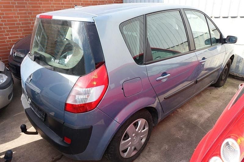 Other Gebraucht 2005 Renault Scénic II Avantage Van / Kleinbus | 490 € (Superpreis) - Bild 1/4