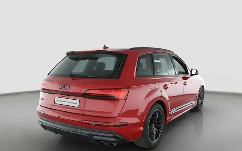 Gebraucht Audi SQ7 Ambiente 507 PS (372 kW) 2025 Rot SUV