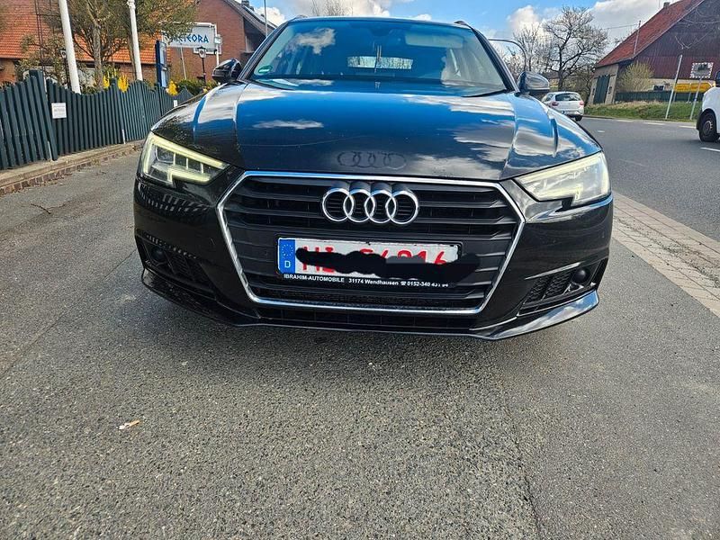 Gebraucht Audi A4 Design 150 PS (110 kW) 2019 Schwarz Kombi