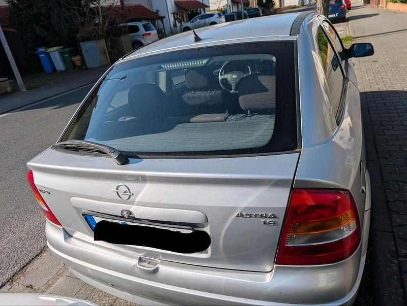 Gebraucht Opel Astra 75 PS (55 kW) 1999 Grau Kleinwagen