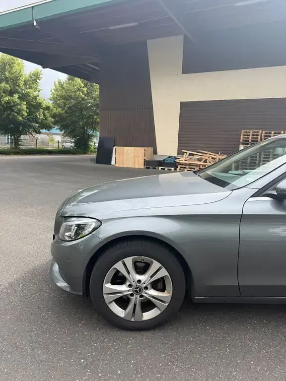 Gebraucht Mercedes C220 170 PS (125 kW) 2016 Grau Kombi