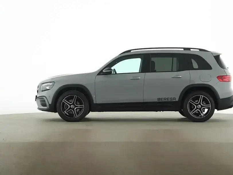 Gebraucht Mercedes GLB200 AMG 360 PS (264 kW) 2026 Grau SUV