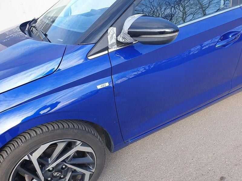 Gebraucht Hyundai i20 101 PS (74 kW) 2022 Blau Kleinwagen