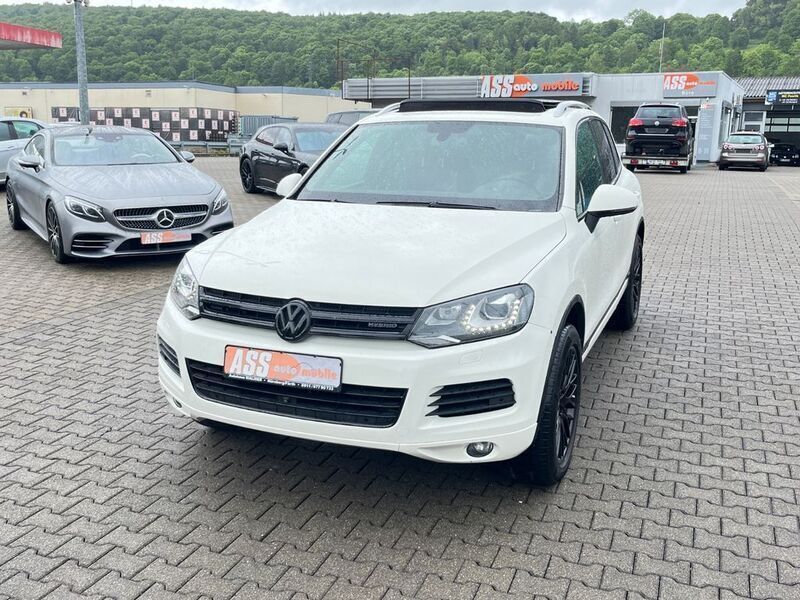 Weiß Gebraucht 2011 VW Touareg SUV | 12.450 € - Bild 1/4