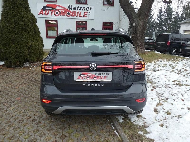 Gebraucht VW T-Cross Style 110 PS (80 kW) 2021 Grau SUV