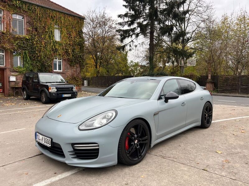 Basaltschwarzmetallic Gebraucht 2014 Porsche Panamera Turbo Limousine | 43.999 € (Teuer) - Bild 1/4