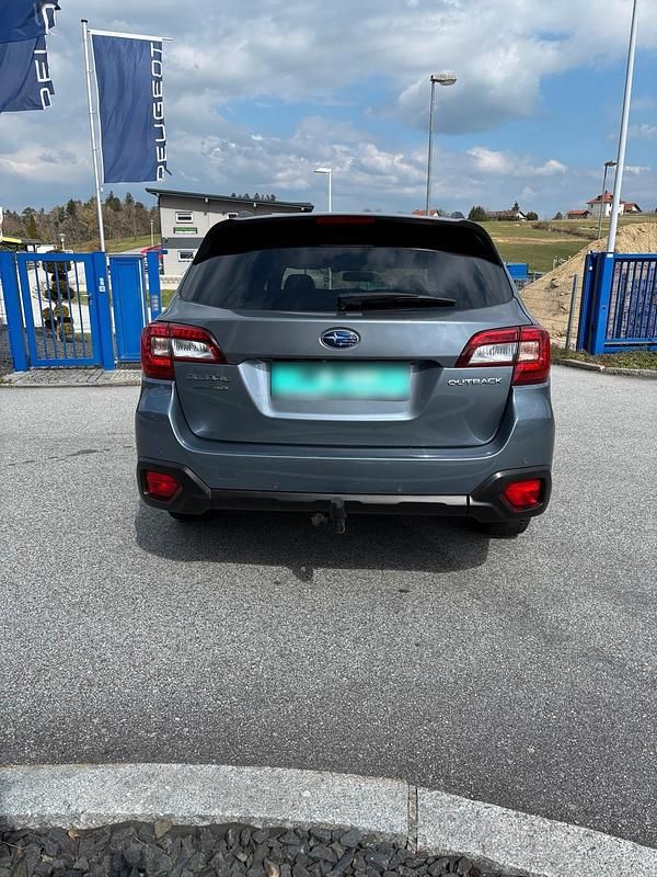Occasion Subaru Outback 169 ch (124 kW) 2016 Bleue Break