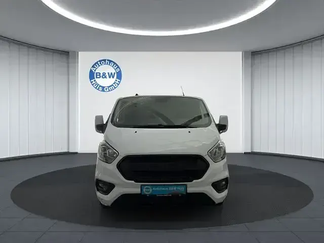 Gebraucht Ford Transit Custom Trend 131 PS (96 kW) 2022 Weiß Van / Kleinbus