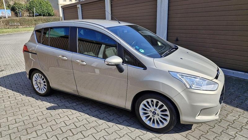 Gebraucht Ford B-MAX 125 PS (91 kW) 2013 Beige Van / Kleinbus