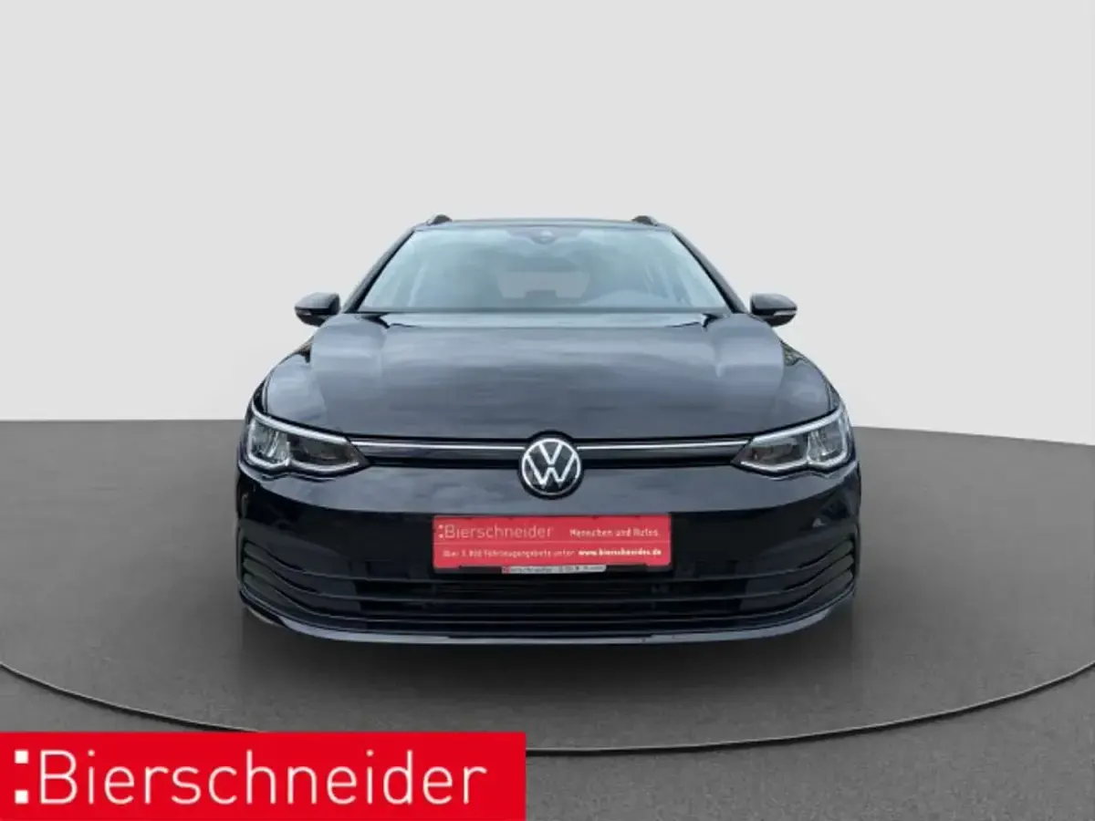 Gebraucht VW Golf VIII Life 116 PS (85 kW) 2023 Schwarz Kombi