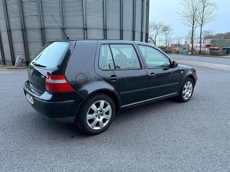 Gebraucht VW Golf IV 101 PS (74 kW) 2003 Schwarz Limousine