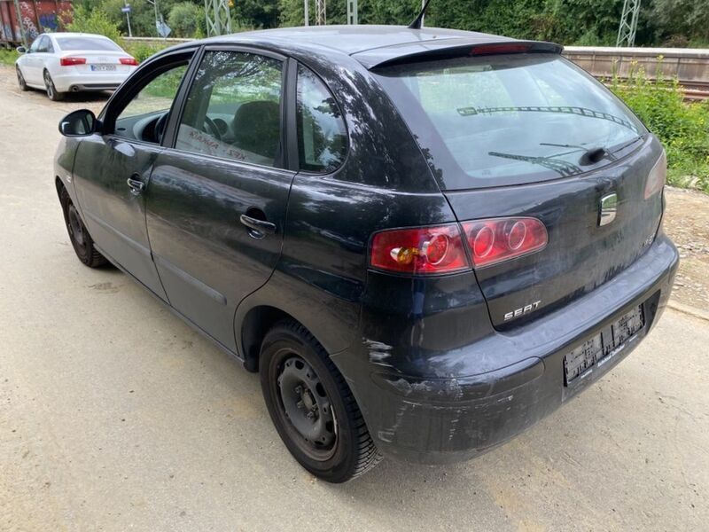 Gebraucht Seat Ibiza 101 PS (74 kW) 2002 Schwarz Kleinwagen
