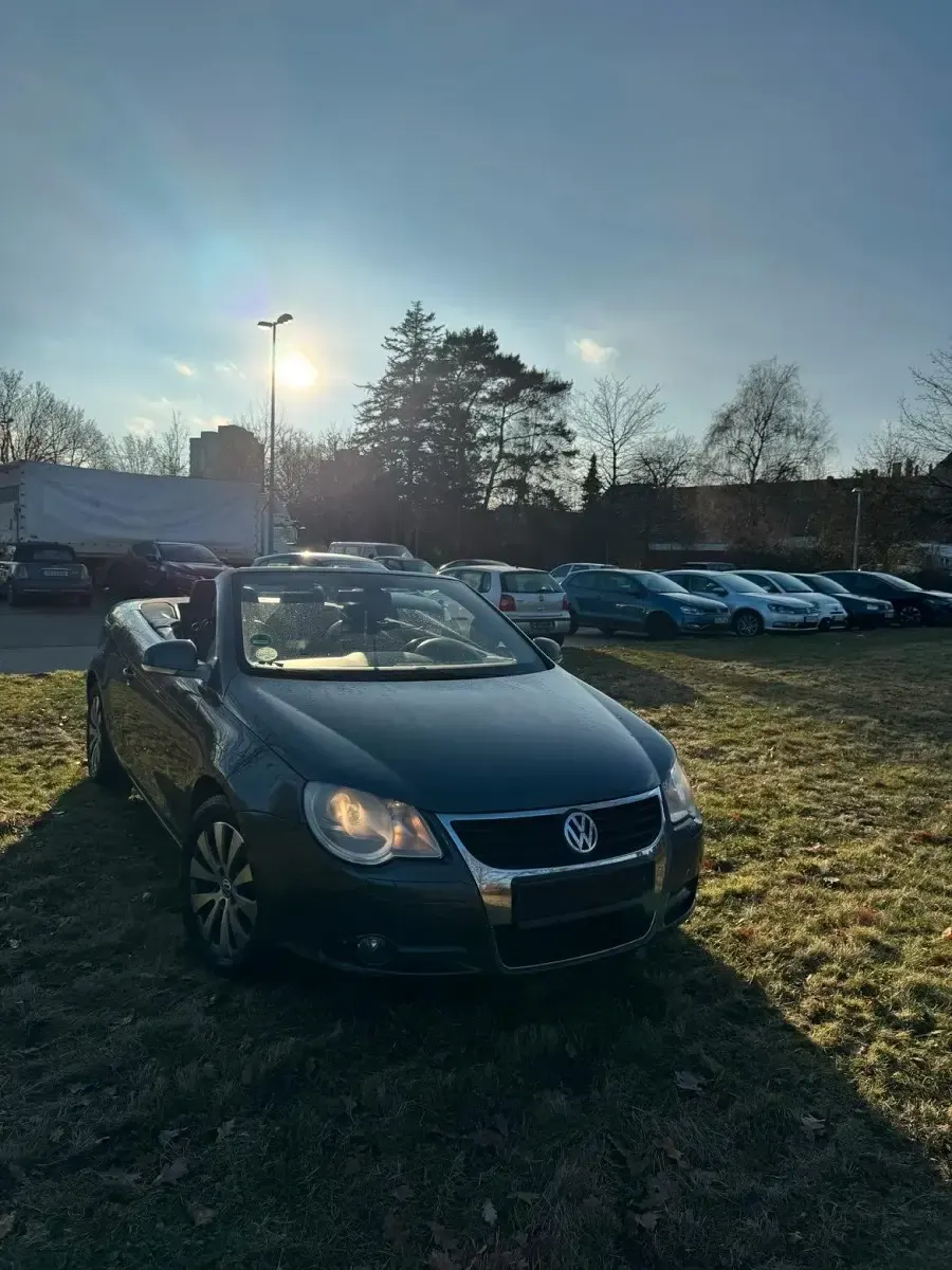 Second-hand VW Eos 140 CP (102 kW) 2009 Gri Cabrio