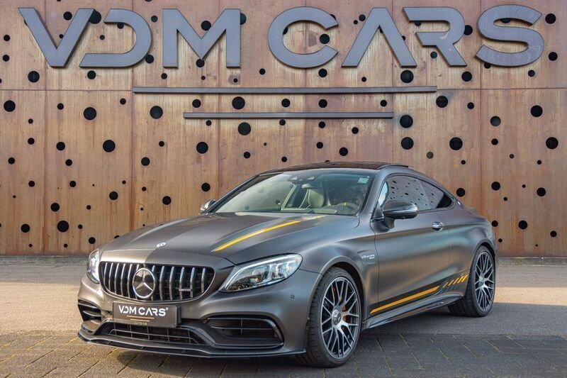 Designo graphitgrau magno Gebraucht 2023 Mercedes C63S AMG AMG Coupé | 109.900 € - Bild 1/4