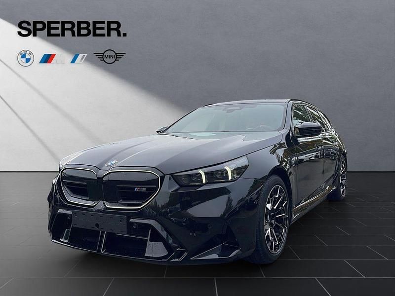 Schwarz Neu 2025 BMW M5 Sport Line Kombi | 132.980 € (Superpreis) - Bild 1/4