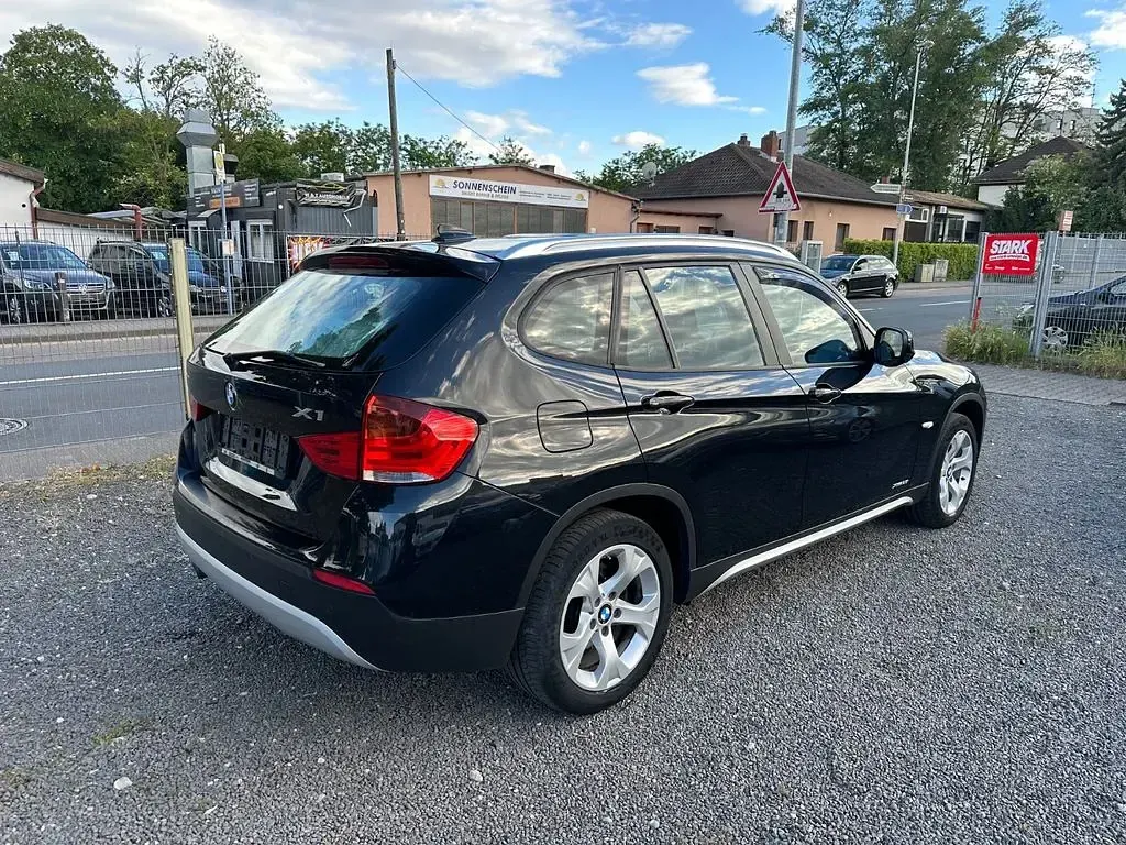 Usado BMW X1 xLine 218 CV (160 kW) 2010 Negro SUV