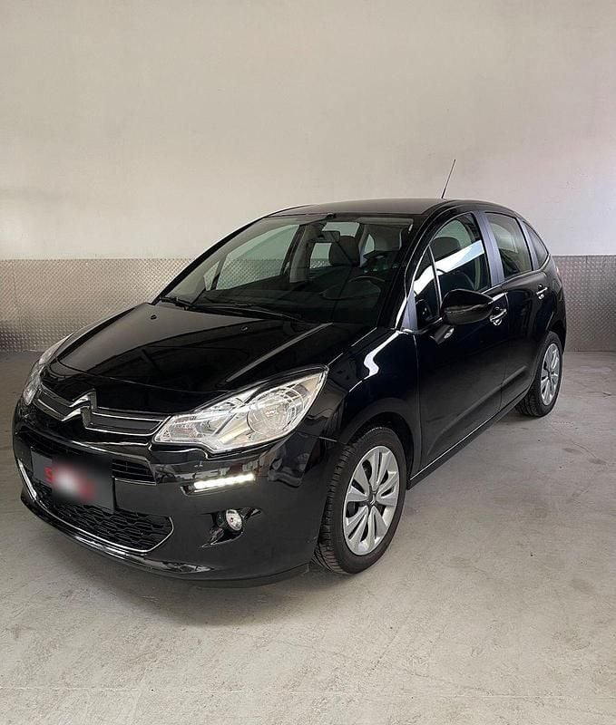 Schwarz Gebraucht 2015 Citroën C3 PureTech Kleinwagen | 6.990 € (Fairer Preis) - Bild 1/4