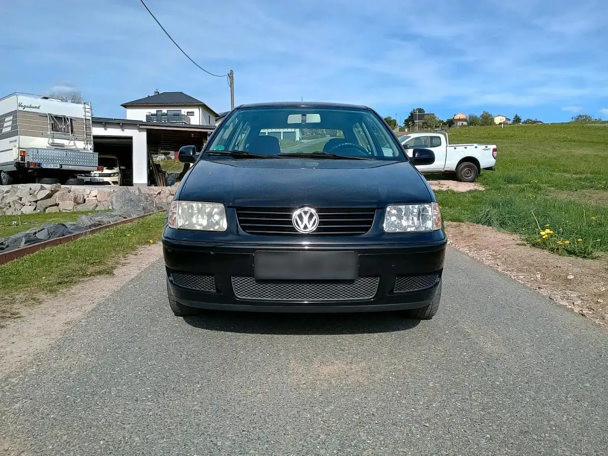 Usata VW Polo 50 CV (36 kW) 2001 Nero Utilitaria