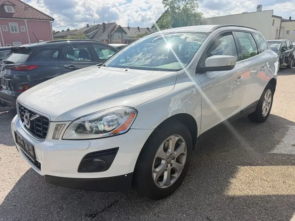 Gebraucht Volvo XC60 163 PS (119 kW) 2009 SUV