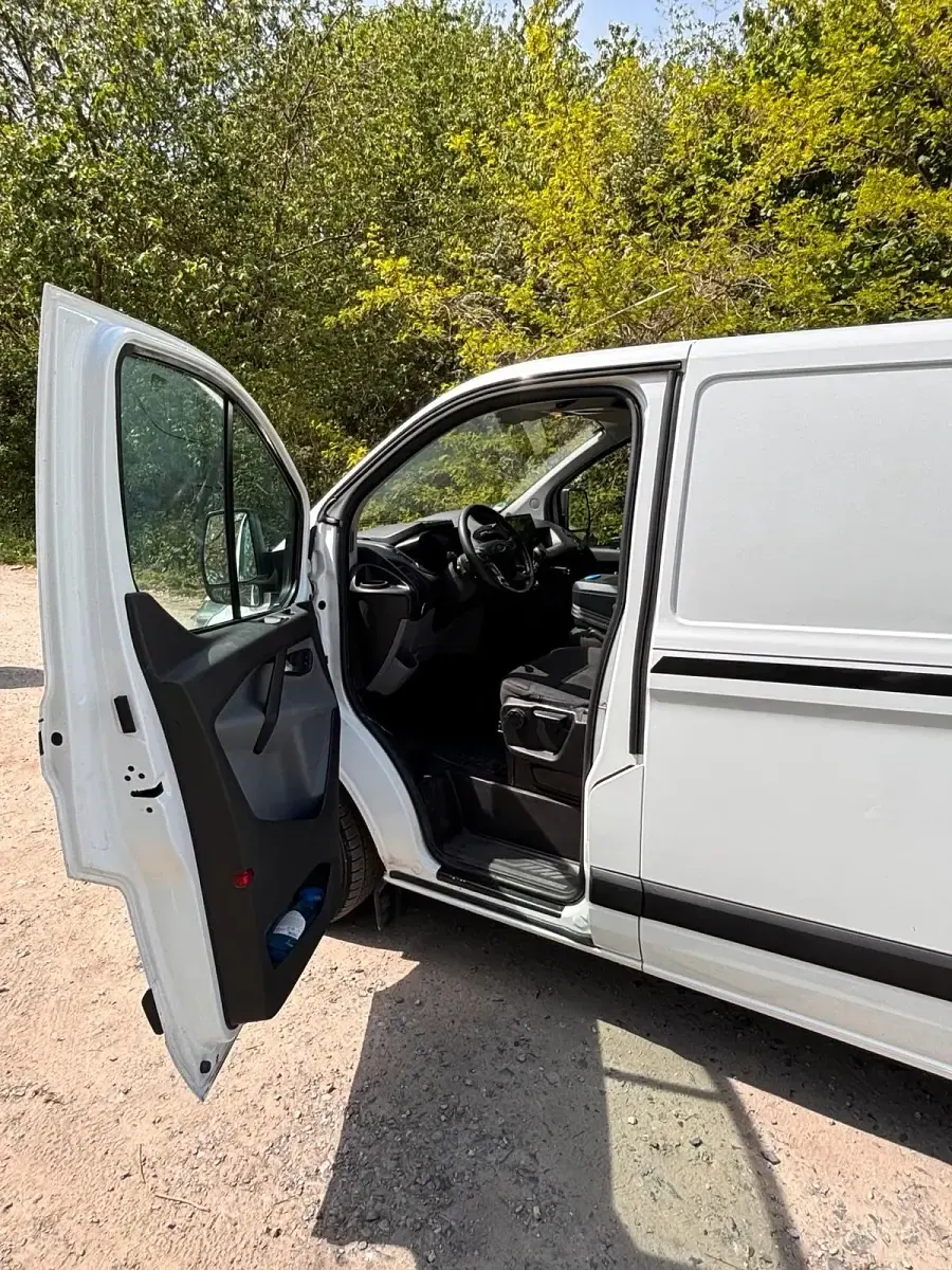 Gebraucht Ford Transit 101 PS (74 kW) 2013 Weiß Van / Kleinbus