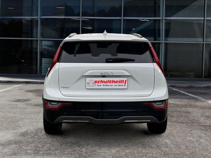 Gebraucht Kia e-Niro Inspiration 150 kW (204 PS) 2023 Weiß SUV