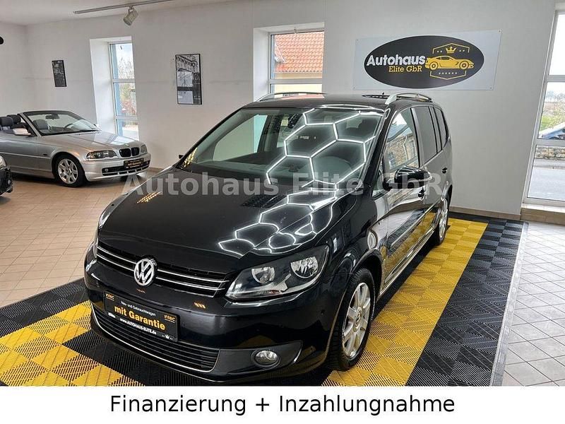 Gebraucht VW Touran Life 140 PS (102 kW) 2014 Schwarz Van / Kleinbus