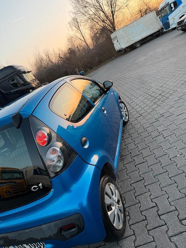 Gebraucht Citroën C1 68 PS (50 kW) 2011 Blau Kleinwagen