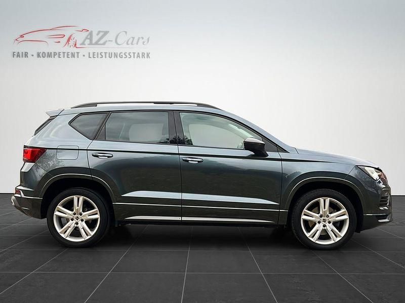 Grau Gebraucht 2022 Seat Ateca FR SUV | 24.999 € (Fairer Preis) - Bild 1/4