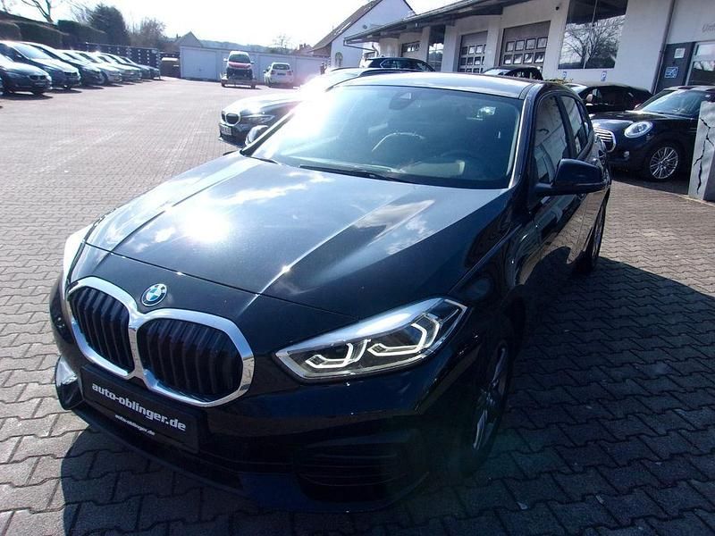 Gebraucht BMW 118 Advantage 136 PS (100 kW) 2020 Schwarz Kleinwagen