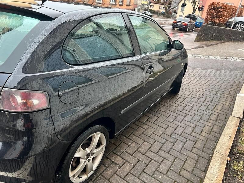 Gebraucht Seat Ibiza 101 PS (74 kW) 2006 Schwarz Kleinwagen