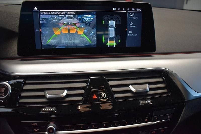 Gebraucht BMW 520 190 PS (139 kW) 2020 Schwarz Limousine