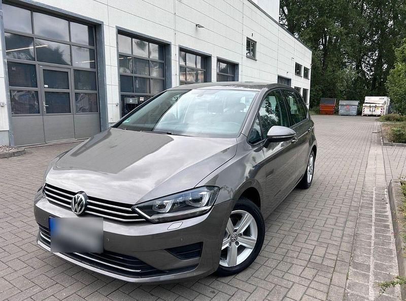 Grau Gebraucht 2015 VW Golf VII Kleinwagen | 10.500 € (Fairer Preis) - Bild 1/4