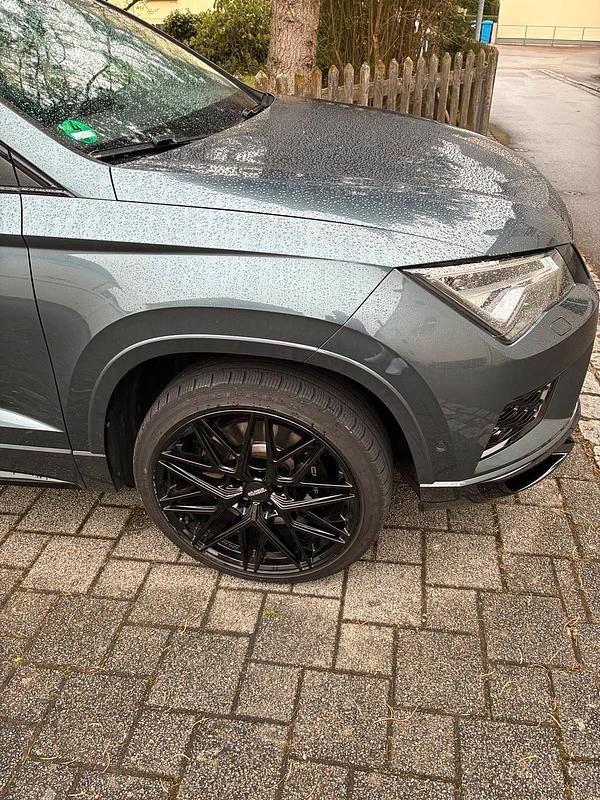 Gebraucht Cupra Ateca 300 PS (220 kW) 2021 Grün SUV