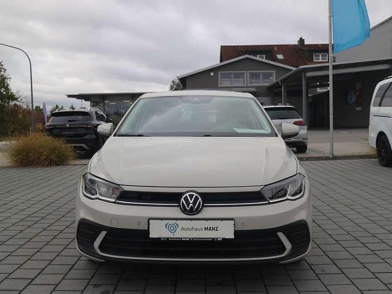 Gebraucht VW Polo Life 95 PS (69 kW) 2022 Grau Limousine