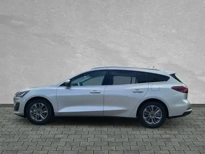 Nowe Ford Focus Titanium 2026 Srebrny