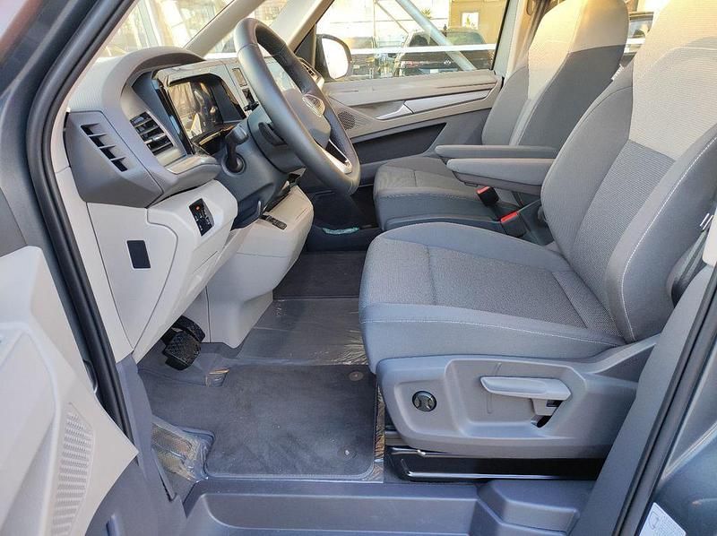 Neu VW Multivan Life 150 PS (110 kW) 2026 Pure grey Van