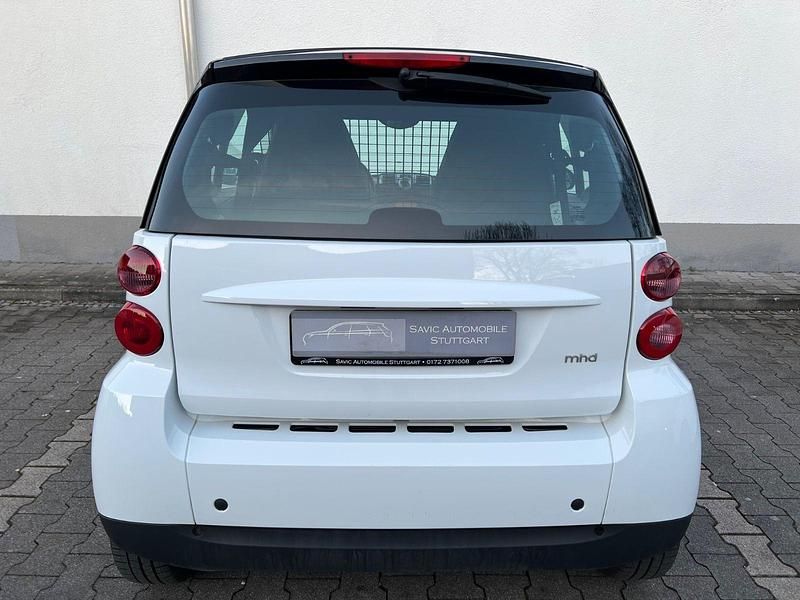 Gebraucht Smart ForTwo Coupé Pure 61 PS (44 kW) 2010 Weiß Coupé