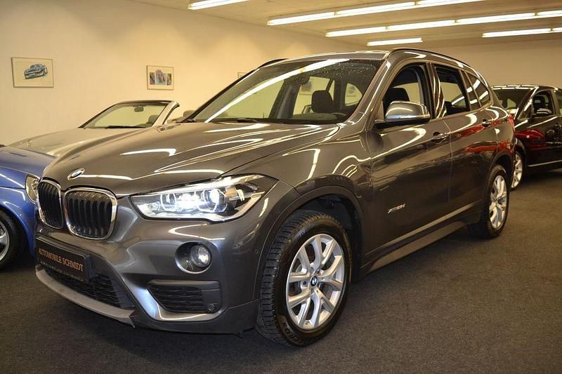 Gebraucht BMW X1 Advantage 231 PS (169 kW) 2015 Grau SUV