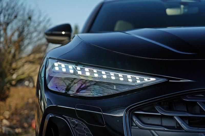 Neu Audi A6 Edition .1 252 PS (185 kW) 2026 Schwarz Kombi