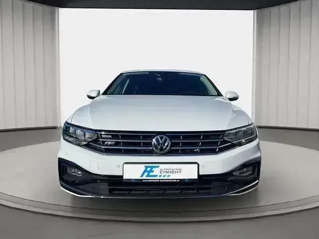 Occasion VW Passat R-line 190 ch (139 kW) 2020 Blanc Berline