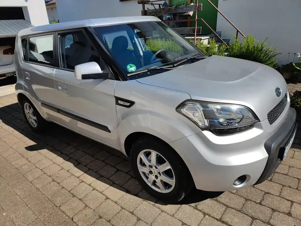 Gebraucht Kia Soul 126 PS (92 kW) 2009 Silber SUV
