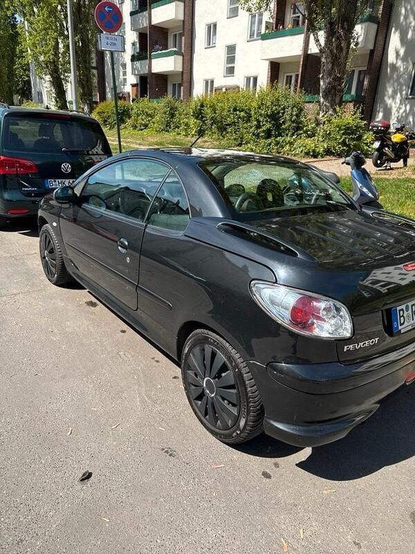 Schwarz Gebraucht 2003 Peugeot 206 CC Filou Cabrio | 790 € (Guter Preis) - Bild 1/4